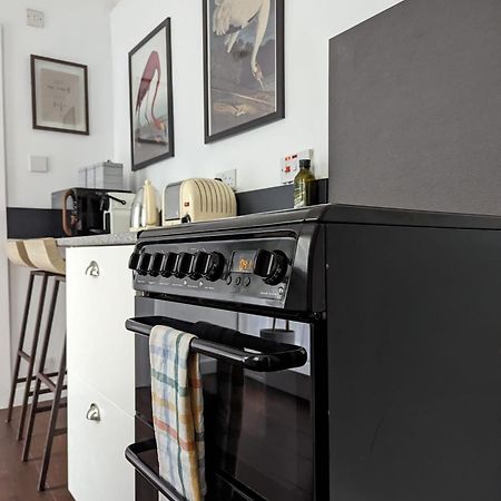 Salt Life Hideaway Apartment Brighton Ngoại thất bức ảnh